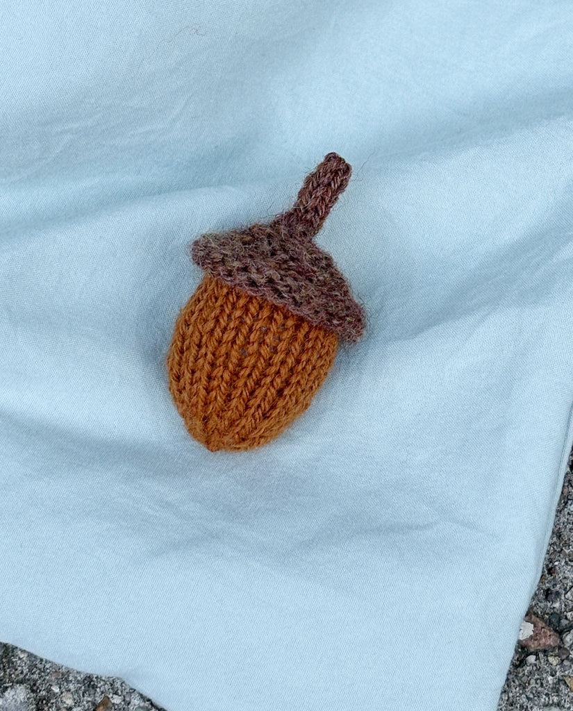 OPSKRIFT: Bågø Strik Agern