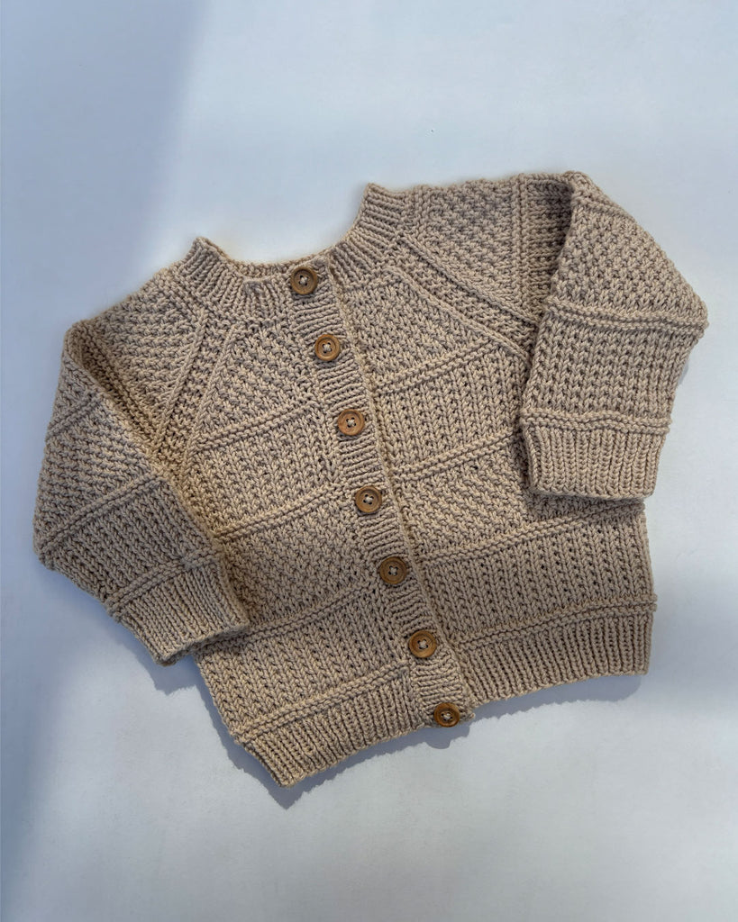 OPSKRIFT: Mykines Strik Cardigan Baby