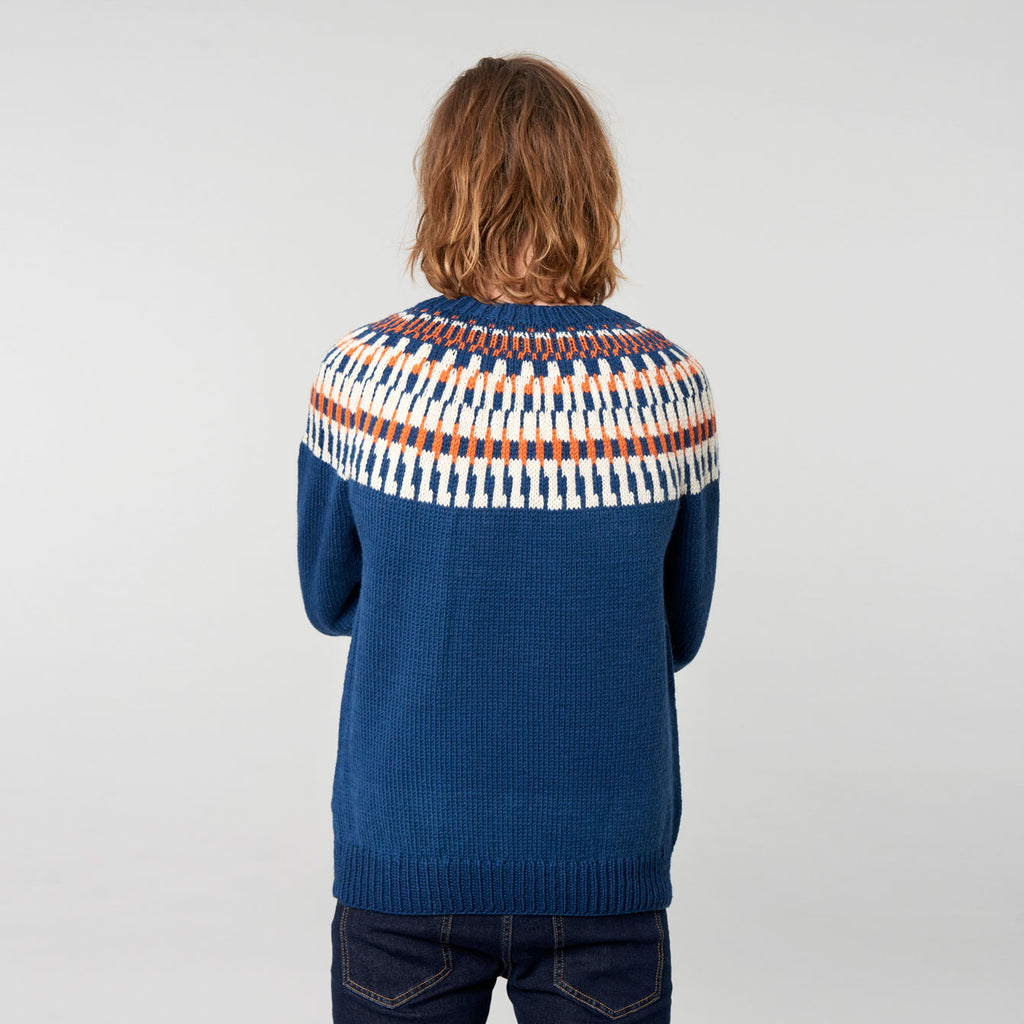 RØST STRIK SWEATER