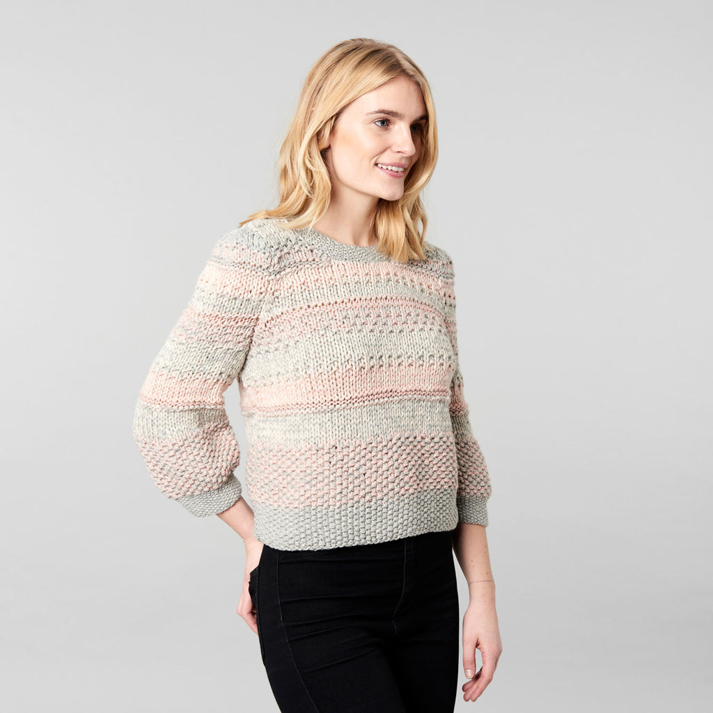 VÁGAR STRIK SWEATER