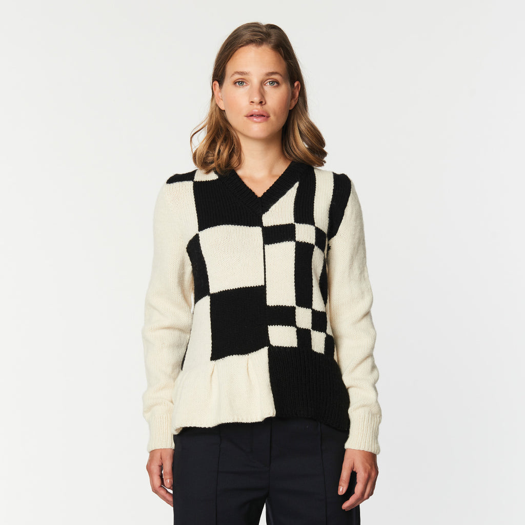 KATAJA STRIK SWEATER