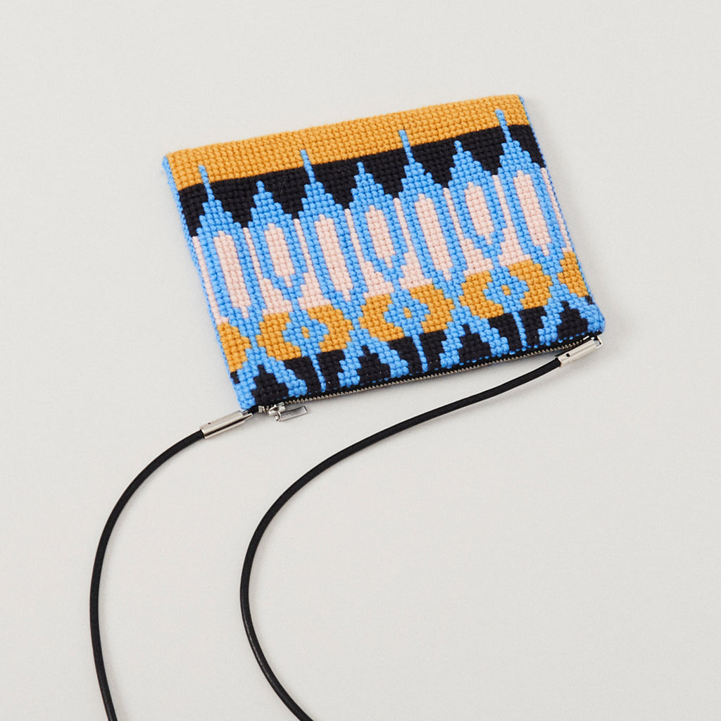 KIT: Stjernøya Broderi Clutch